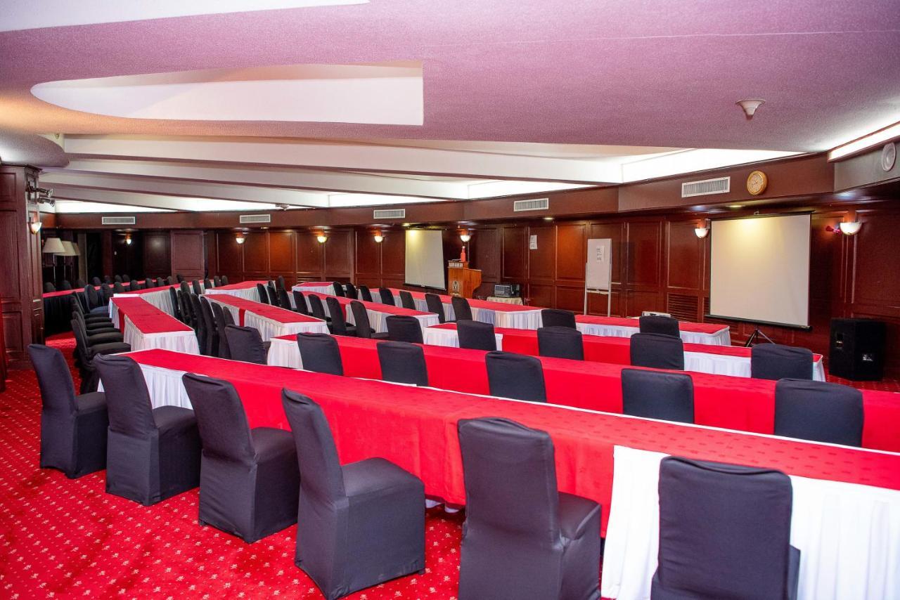 Nairobi Safari Club By Swiss-Belhotel Dış mekan fotoğraf